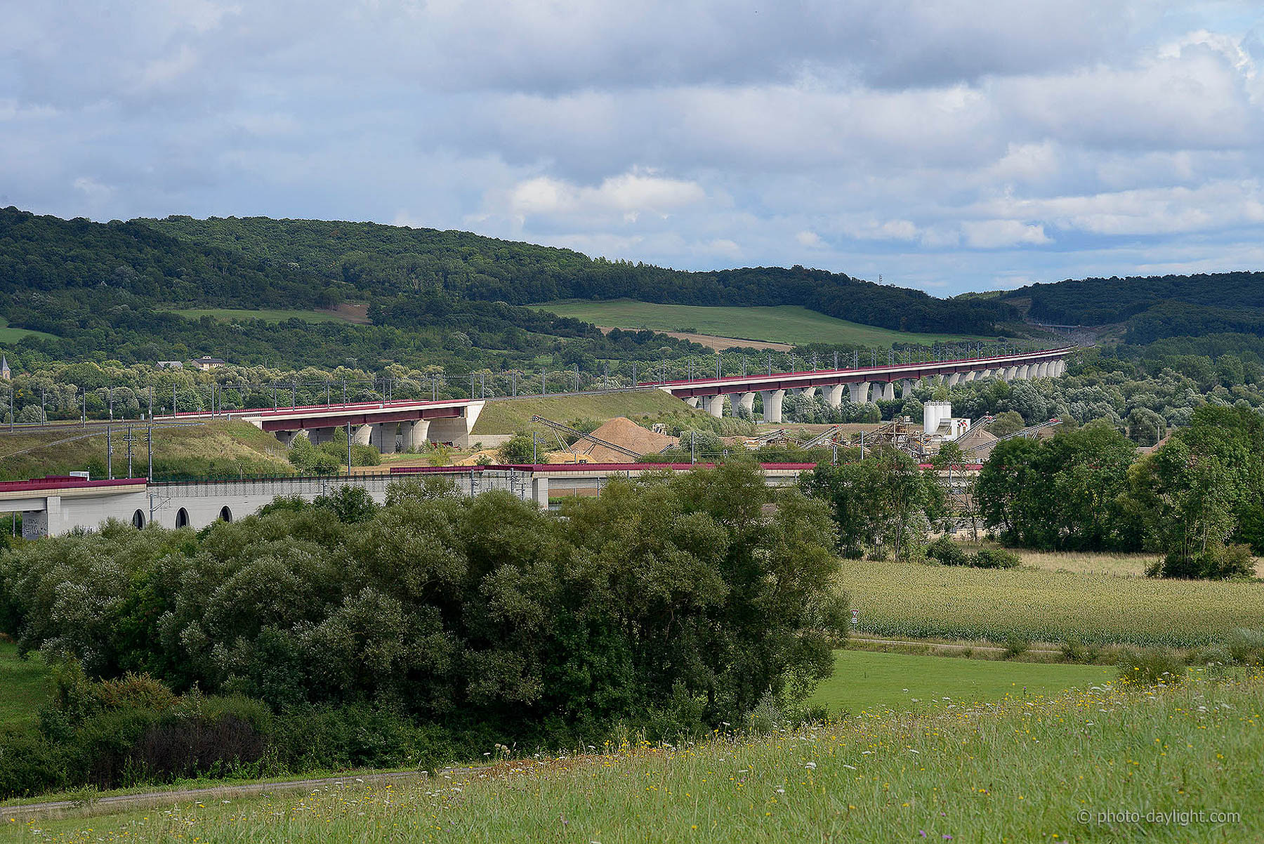 HSL viaduct over the Moselle