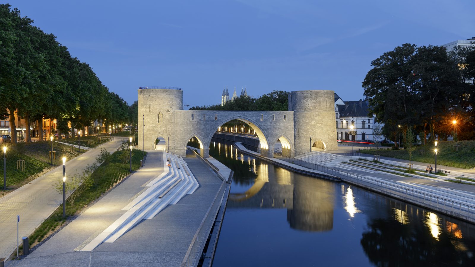 Verbinding Seine-Schelde – Modernisering van de  doortocht van de Schelde in Doornik<br/>Constructie van de nieuwe bogen