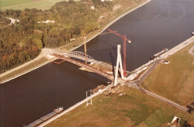 Pont Haccourt 1982- greisch - 1